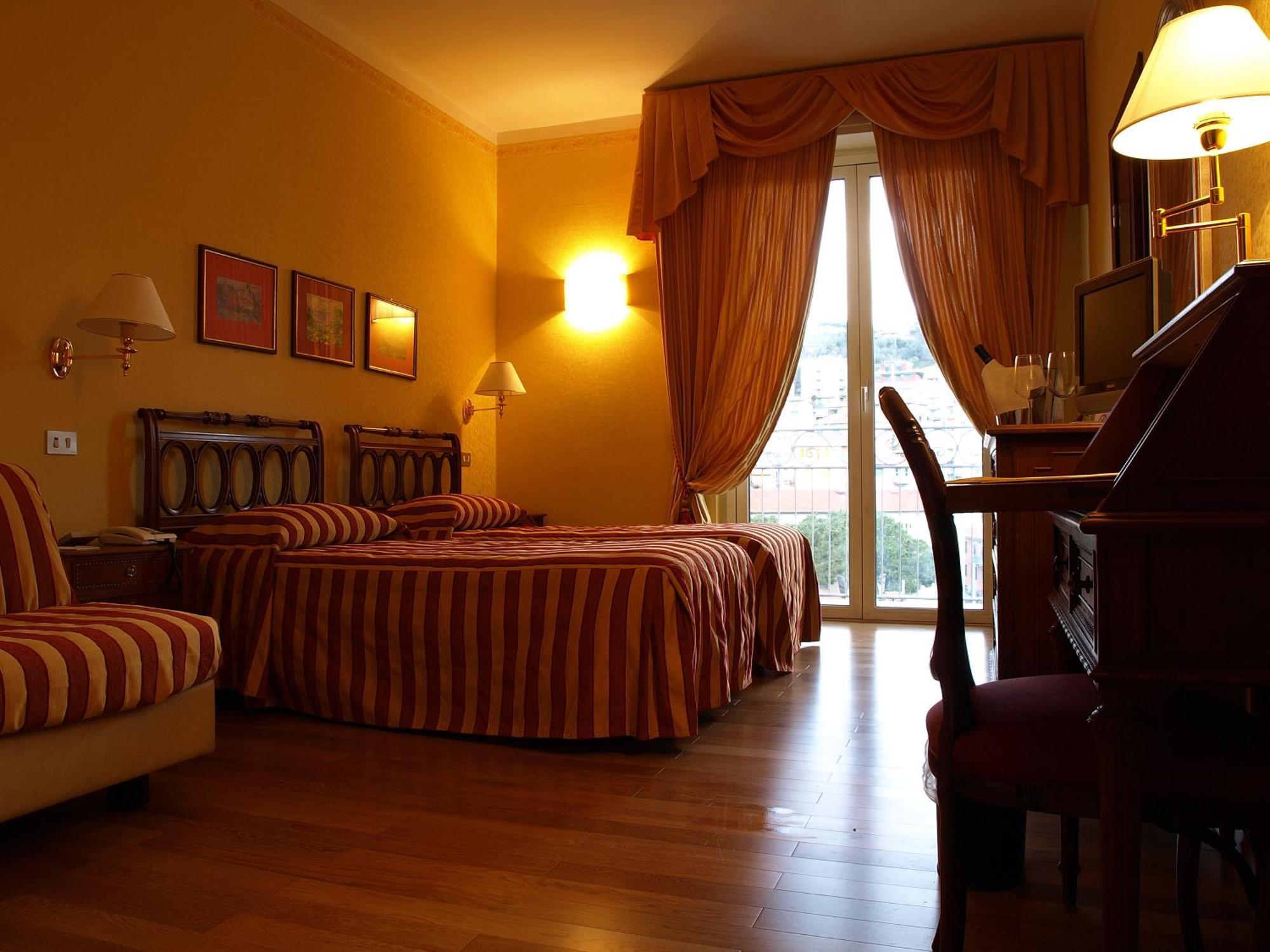 Hotel Firenze E Continentale La Spezia Ngoại thất bức ảnh