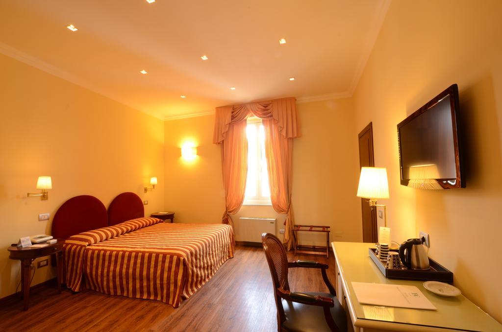 Hotel Firenze E Continentale La Spezia Ngoại thất bức ảnh